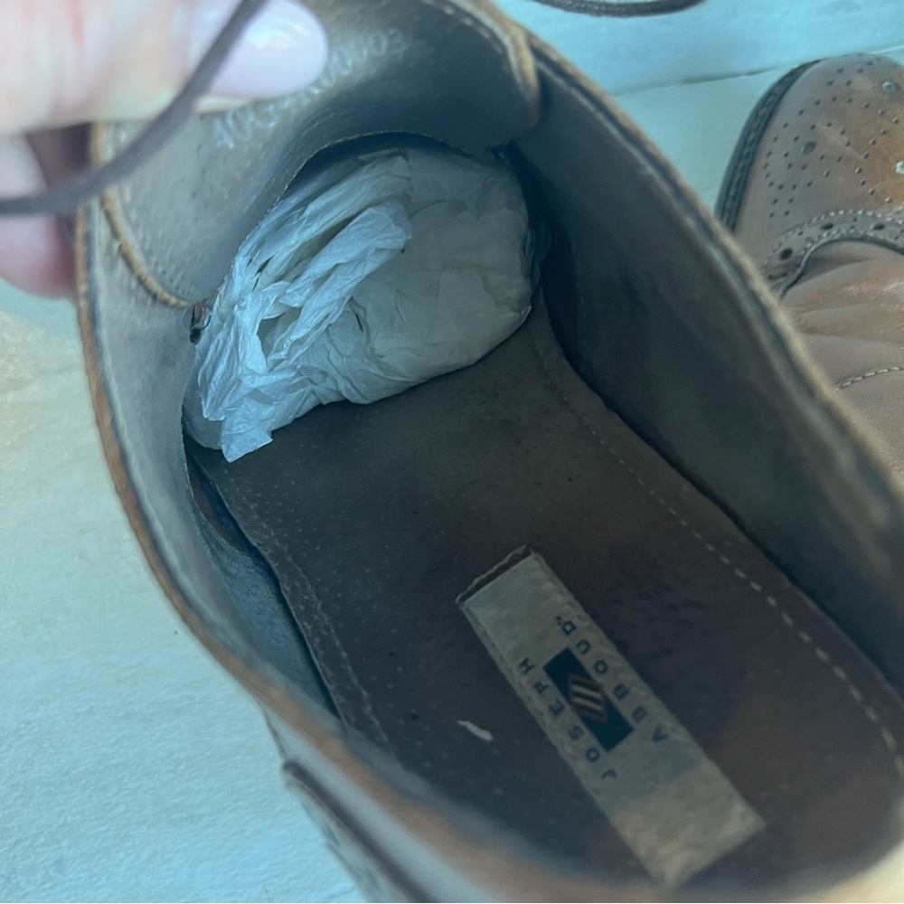 ** Joseph Abboud  Wingtip Leather Oxfords Brown Size 9 - Picture 9 of 10